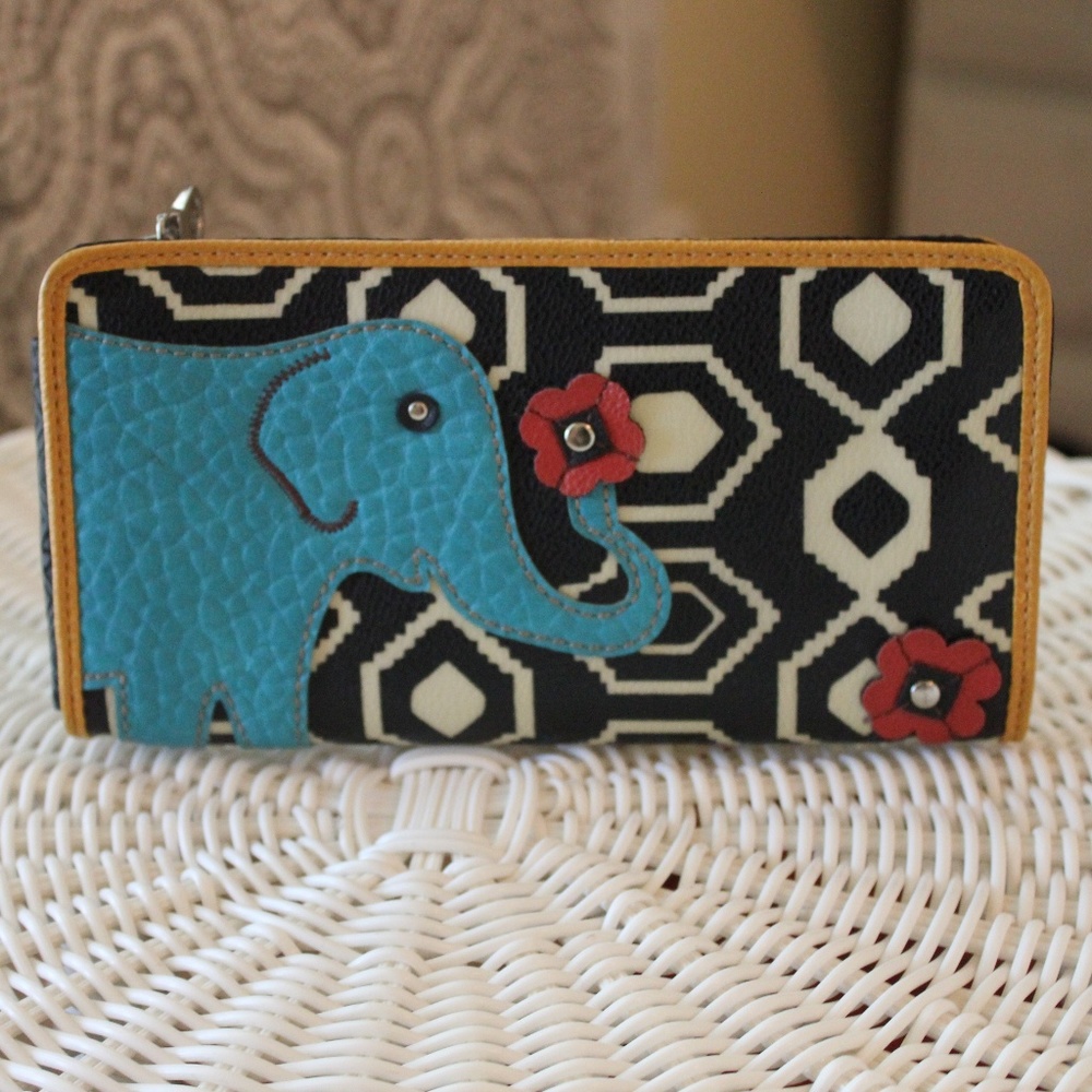 Relic Elephant Wallet